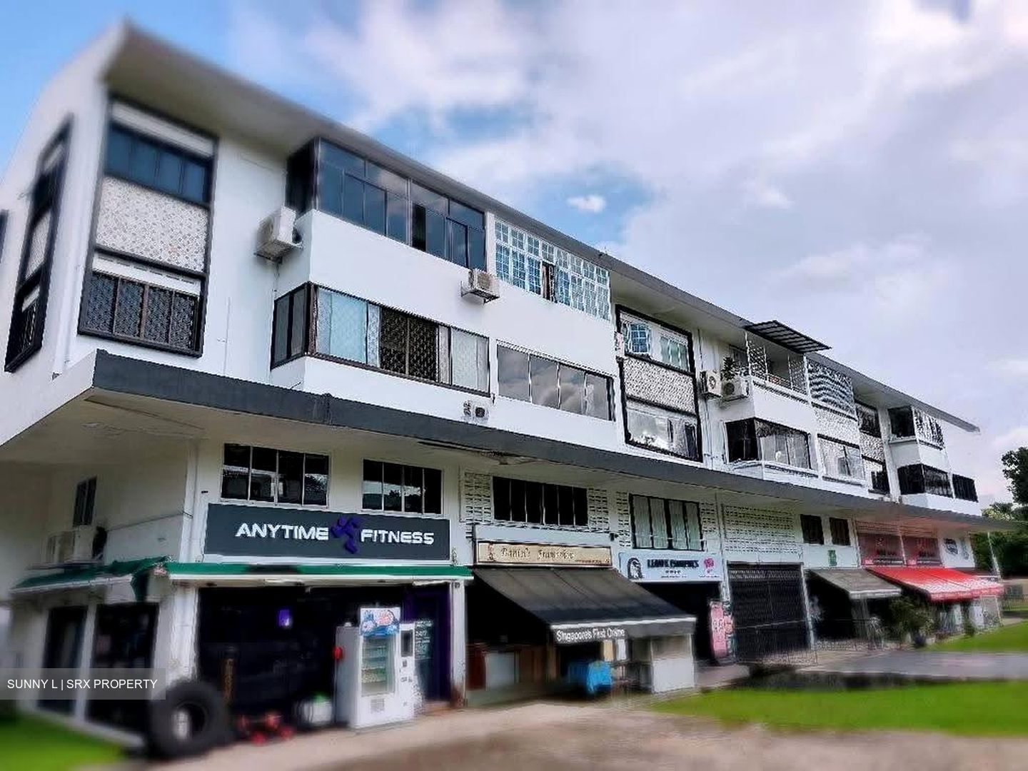 Joo Chiat Place (D15), Retail #624603591